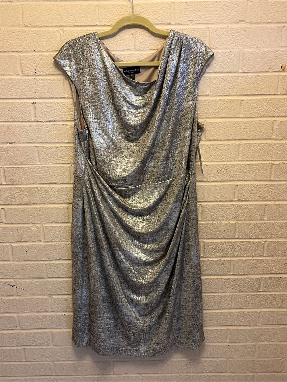 Connected Apparel Silver Shimmering Sleeveless Dress. Sz 16W